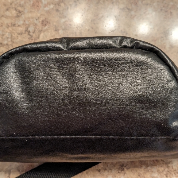 Harley Davidson authentic vintage Leather hip bag/fanny pack - Picture 7 of 11